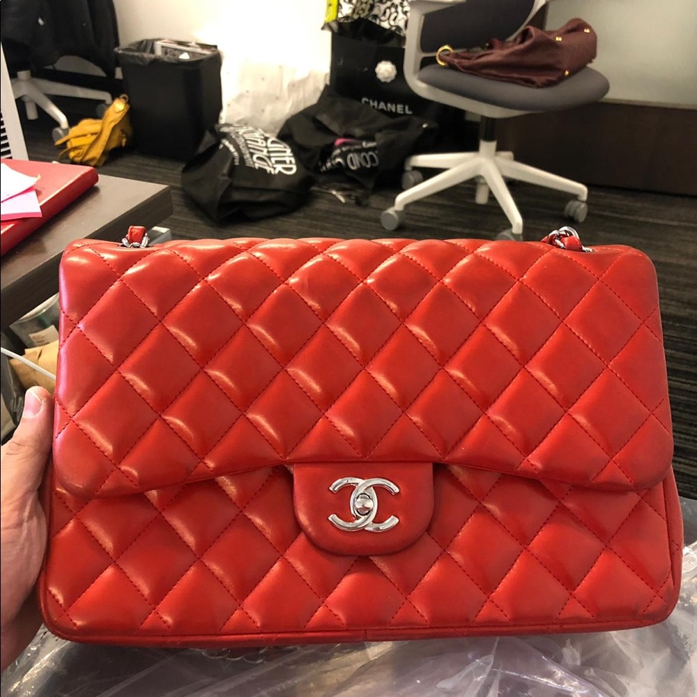 Lambskin quilted jumbo double flap bag